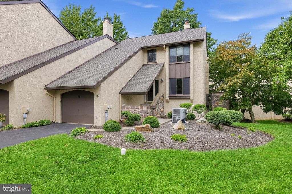 88 GOLF CLUB DR, LANGHORNE, PA 19047 — photo 2