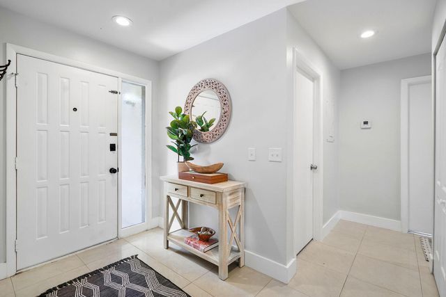 13095 BELHAVEN Court 6, Wellington, FL 33414