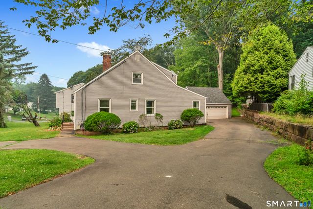 599 Laurel Street, East Haven, CT 06512