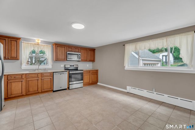 599 Laurel Street, East Haven, CT 06512