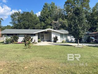 111 Dogwood Place, Atmore, AL 36502