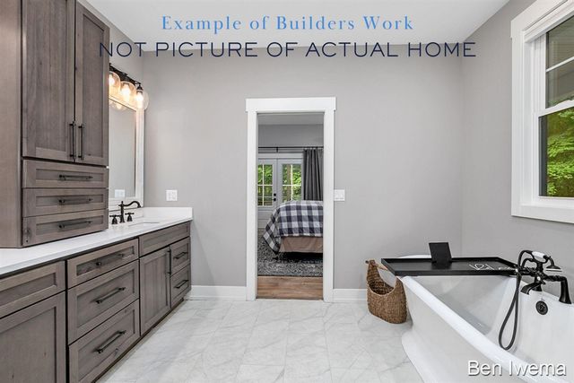 5577 Cannon Meadows Drive, Ada, MI 49301