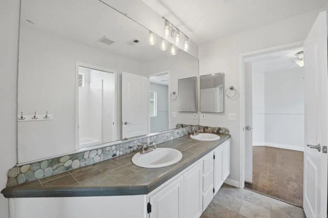 3286 San Helena Drive, Oceanside, CA 92056