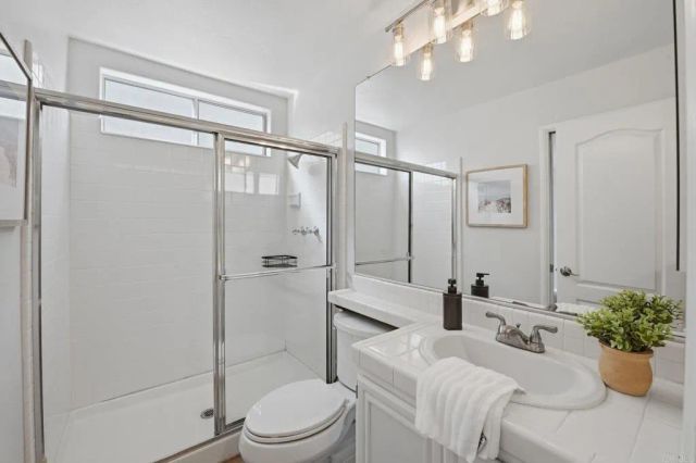 3286 San Helena Drive, Oceanside, CA 92056