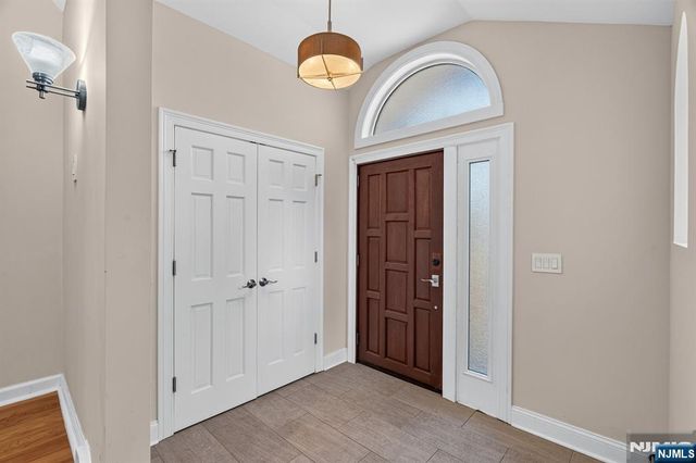 30-07 Gentner Road, Fair Lawn, NJ 07410