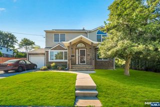 30-07 Gentner Road, Fair Lawn, NJ 07410