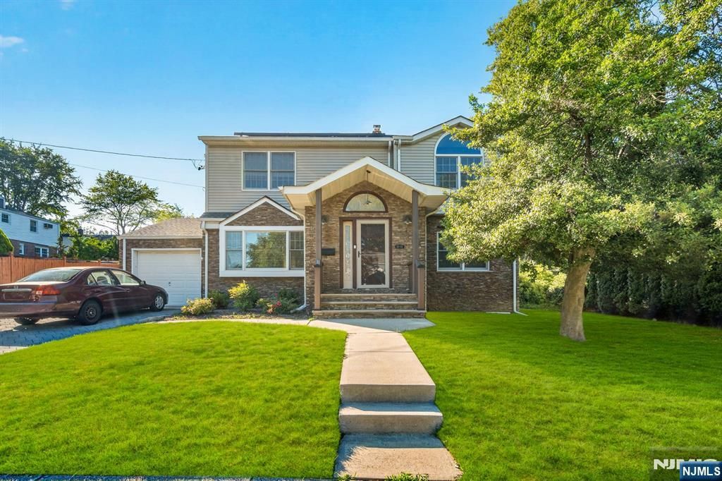 30-07 Gentner Road, Fair Lawn, NJ 07410