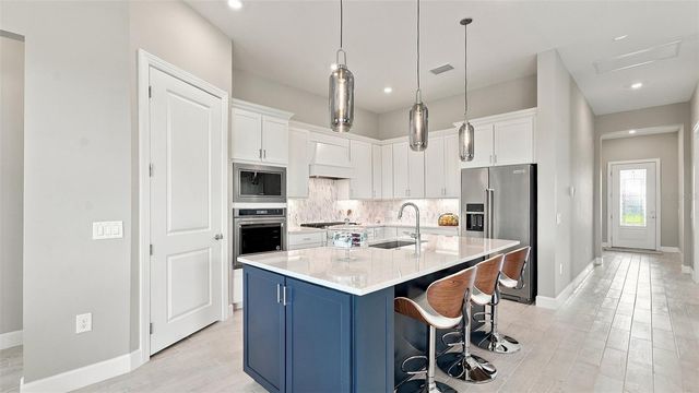 6036 SILVER GRASS COURT, Nokomis, FL 34275