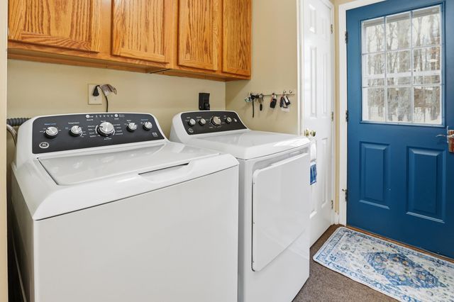 378 School Street, Berwick, ME 03901