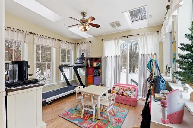 378 School Street, Berwick, ME 03901