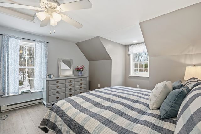 378 School Street, Berwick, ME 03901