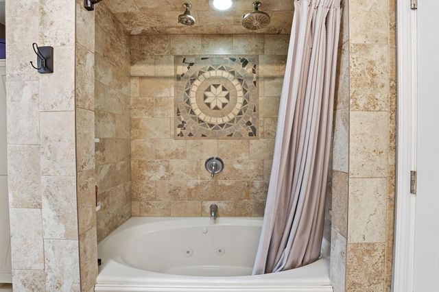 378 School Street, Berwick, ME 03901