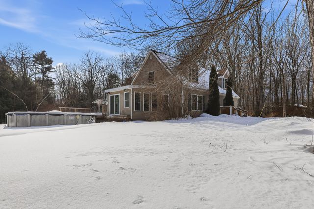 378 School Street, Berwick, ME 03901