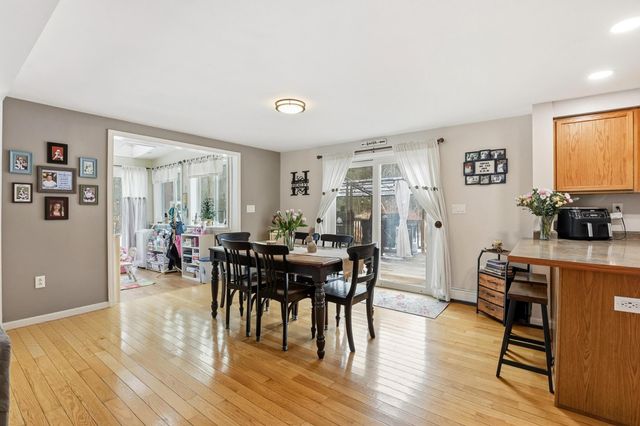 378 School Street, Berwick, ME 03901