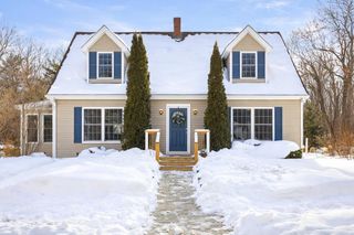 378 School Street, Berwick, ME 03901