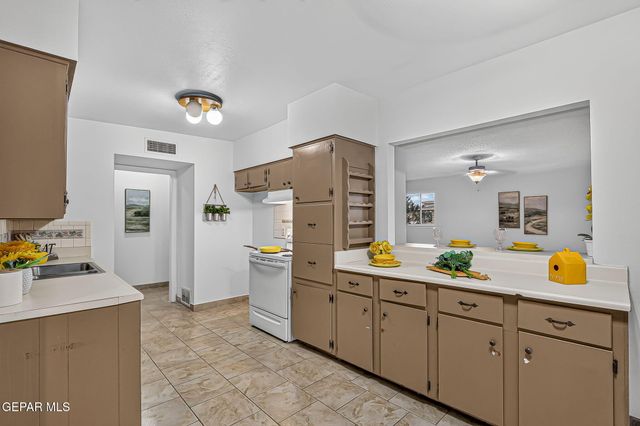 10053 IMPERIAL Street, El Paso, TX 79924