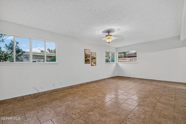 10053 IMPERIAL Street, El Paso, TX 79924