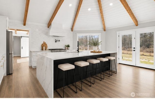 18715 Pioneer Way E, Orting, WA 98360