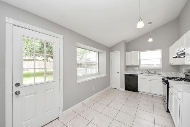 10603 Thorncliff Drive, Humble, TX 77396