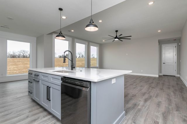 15211 CONGAREE DR, Ashland, MO 65010