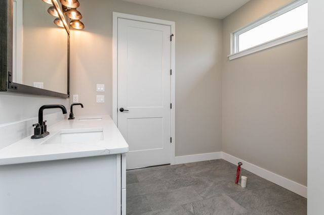 15211 CONGAREE DR, Ashland, MO 65010