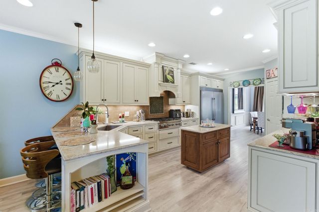 2209 Sawgrass Drive, Little Rock, AR 72223