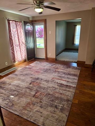 511 S Dittmer Street, Davenport, IA 52802