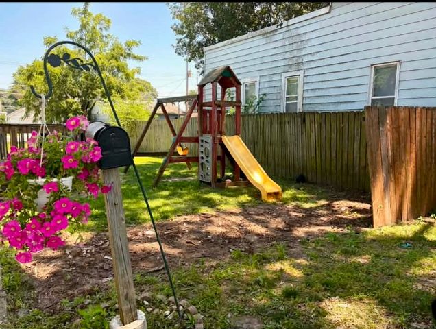 511 S Dittmer Street, Davenport, IA 52802