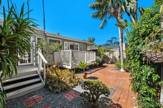7847-49 Exchange Place, La Jolla, CA 92037