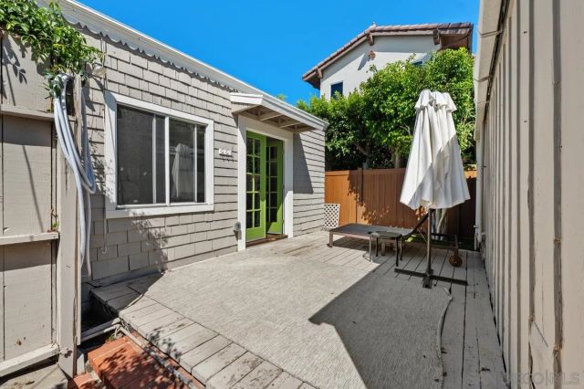7847-49 Exchange Place, La Jolla, CA 92037