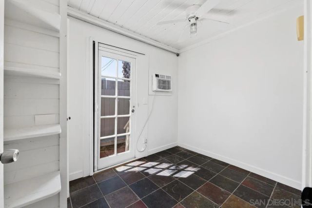 7847-49 Exchange Place, La Jolla, CA 92037