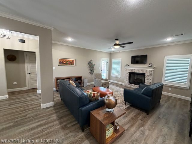 9105 Wayne Crossing, Fort Smith, AR 72916