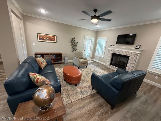 9105 Wayne Crossing, Fort Smith, AR 72916