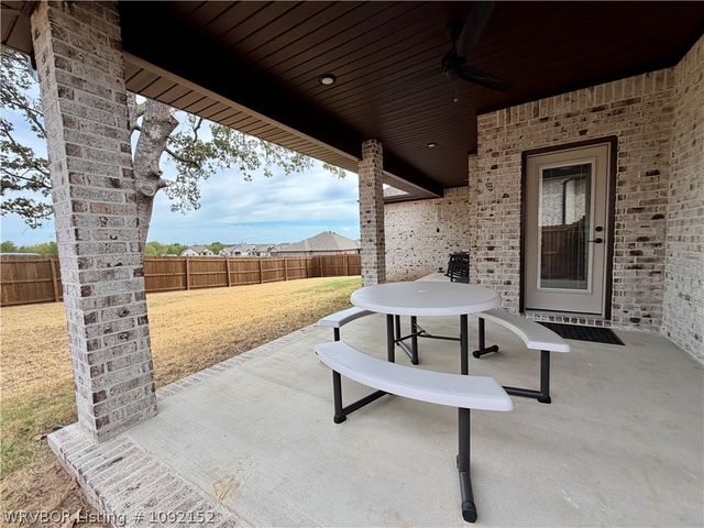 9105 Wayne Crossing, Fort Smith, AR 72916