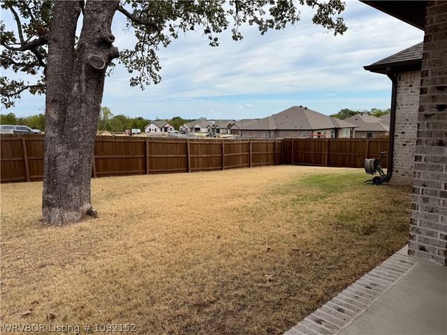 9105 Wayne Crossing, Fort Smith, AR 72916
