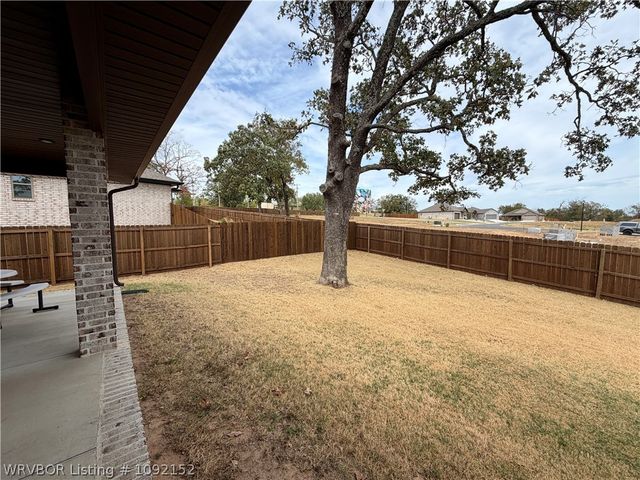 9105 Wayne Crossing, Fort Smith, AR 72916