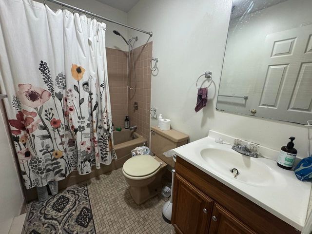37 S Williams St Apt 320, Burlington, VT 05401