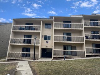37 S Williams St Apt 320, Burlington, VT 05401