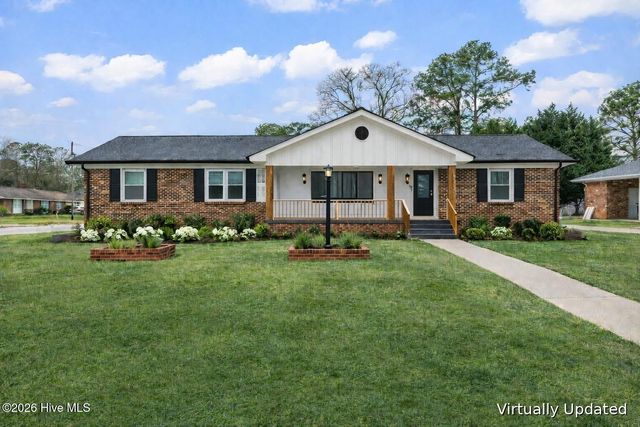 607 Bedford Road, Fayetteville, NC 28303