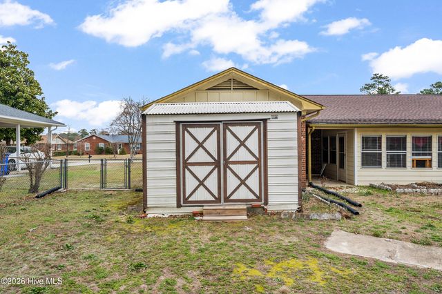 607 Bedford Road, Fayetteville, NC 28303