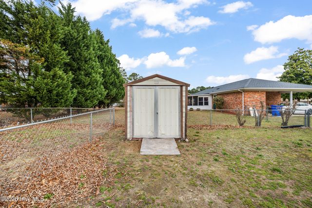 607 Bedford Road, Fayetteville, NC 28303