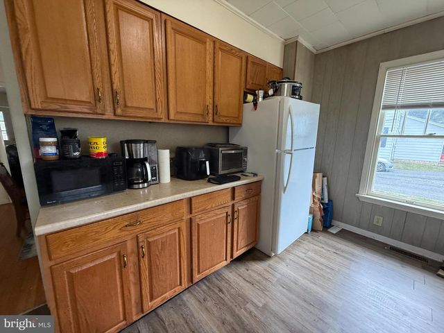 118 S BUTZ ST, State College, PA 16801