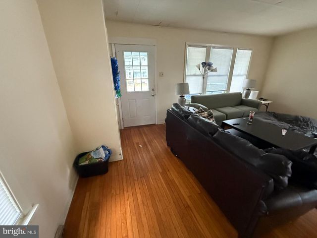 118 S BUTZ ST, State College, PA 16801