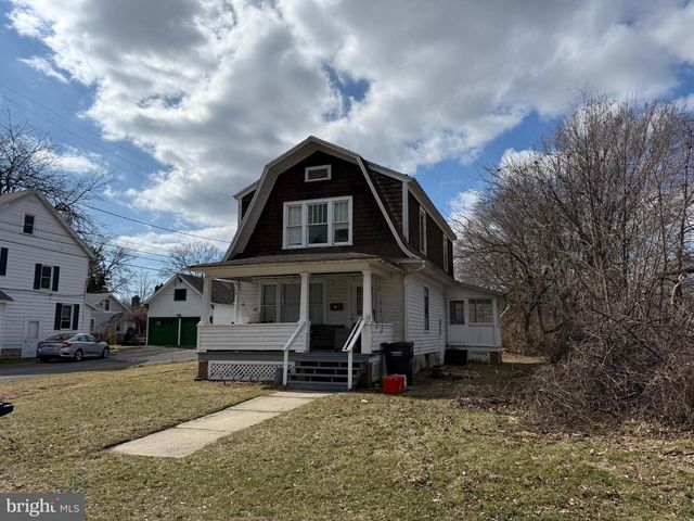 118 S BUTZ ST, State College, PA 16801