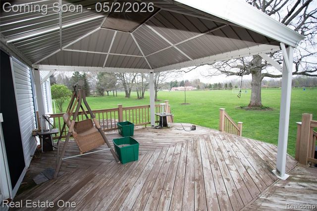246 Nicklas Court, Oxford, MI 48371