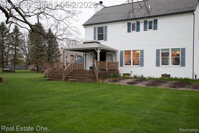 246 Nicklas Court, Oxford, MI 48371