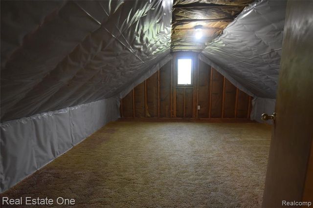 246 Nicklas Court, Oxford, MI 48371
