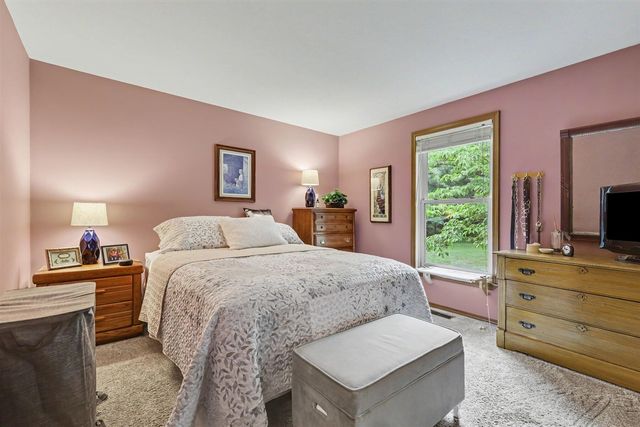 6525 Mccords Avenue, Alto, MI 49302