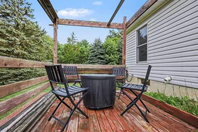 6525 Mccords Avenue, Alto, MI 49302