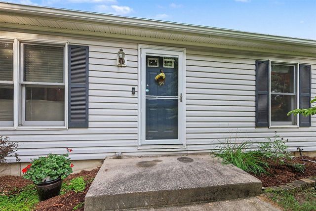 6525 Mccords Avenue, Alto, MI 49302